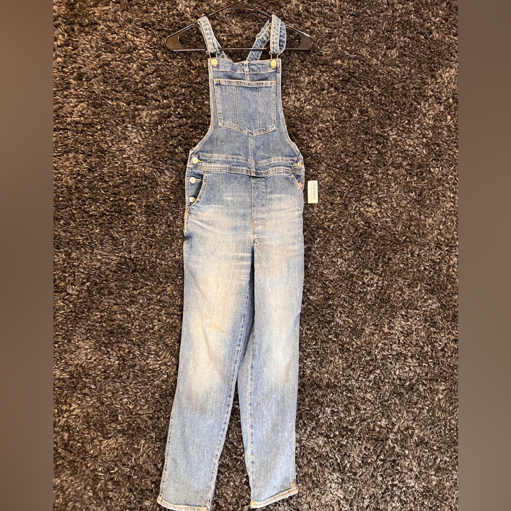 NWT Women’s 00 Overalls